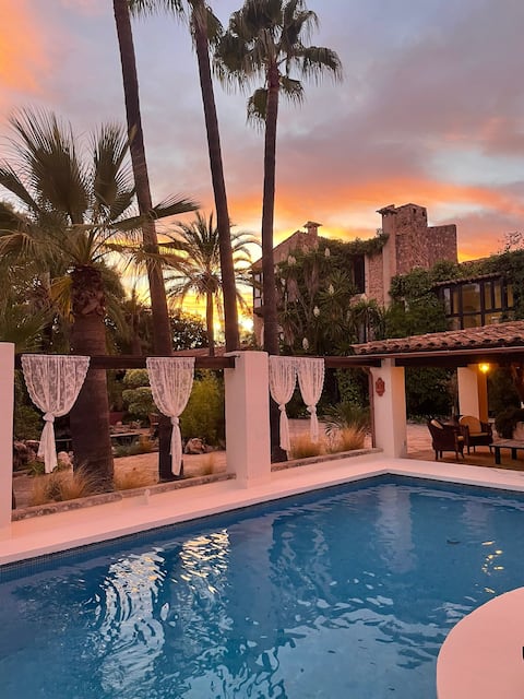 Featured in Vogue / Estate Nr Palma /Stunning Pool