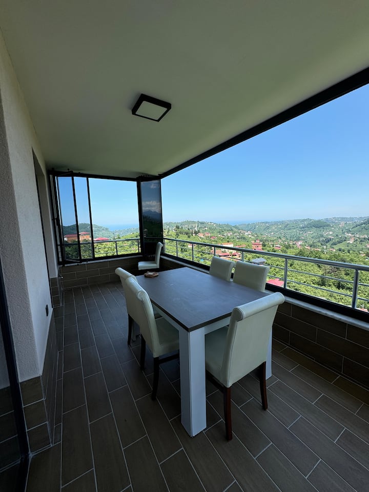 Ligene House | Floor 2 All Rooms AC |Airport 30Min