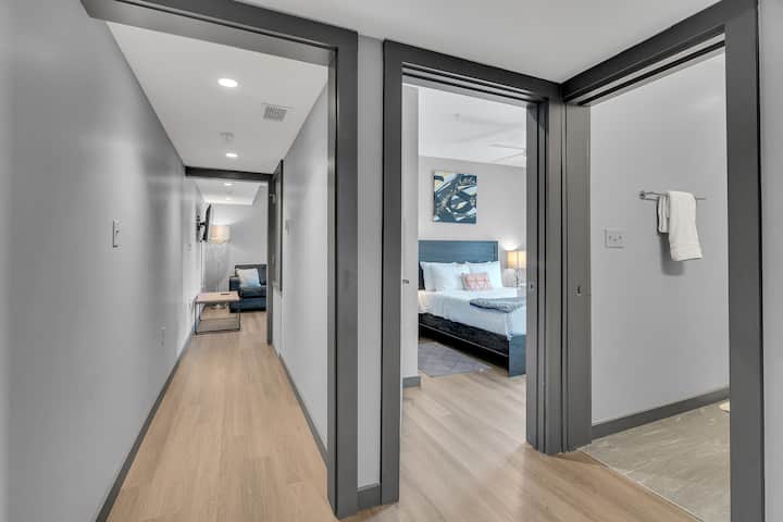 Pasillo + Dormitorio 1