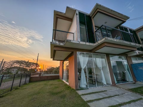 Casa Beira-Mar da Nicole | Ampla and Amazing View