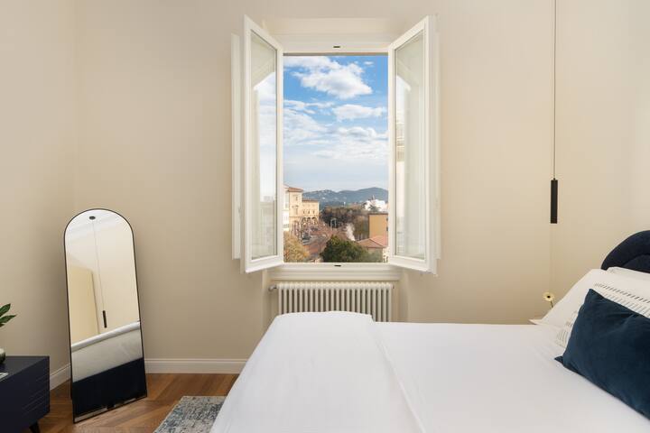 Palazzo Poggi – Luxury Apartment in Florence gallery image 4