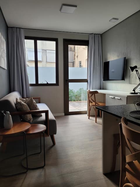 Top Airbnb: 103: New studio 300 meters from the Gasometer in Porto Alegre