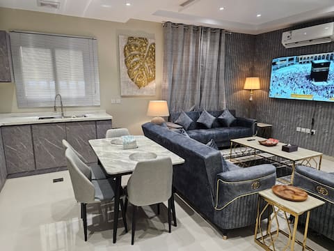 Modern Apartment of 3 Bedrooms 5 minute to Haram#2