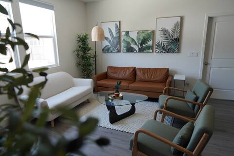 Spacious. Close to Great Wolf. Ideal for Families!