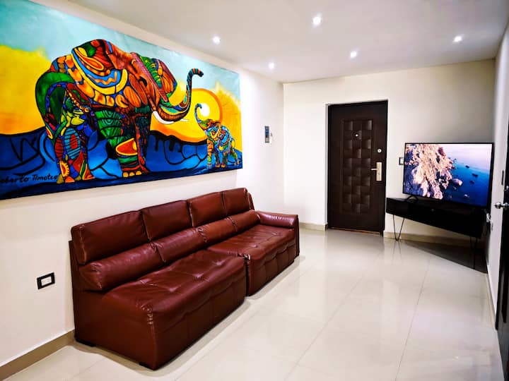 Casa Amplia Céntrica, Para Familias Y Ejecutivos. - Tapachula