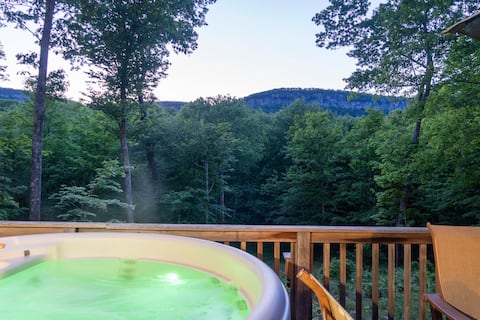 Mohonk Mtn, Two Houses! HotTub & FirePit Wood Incl