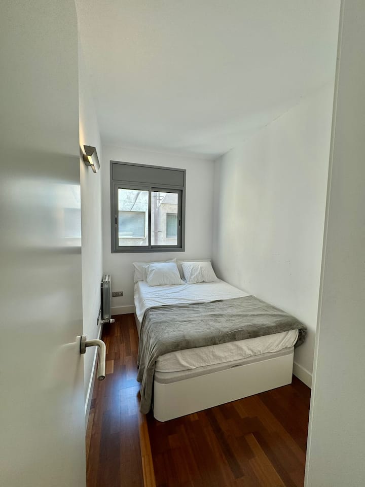 غرفة النوم 2