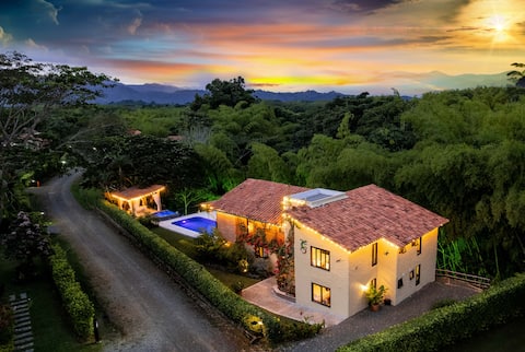 Fincas Panaca Villa & Spa | Renovated Jacuzzi Pool