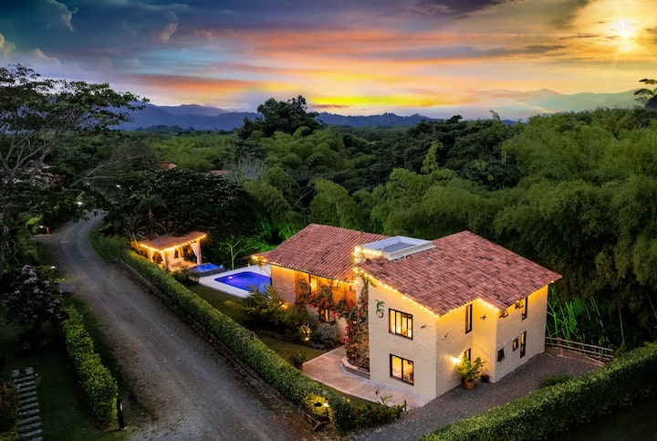 Fincas Panaca Villa & Spa | Renovated Jacuzzi Pool