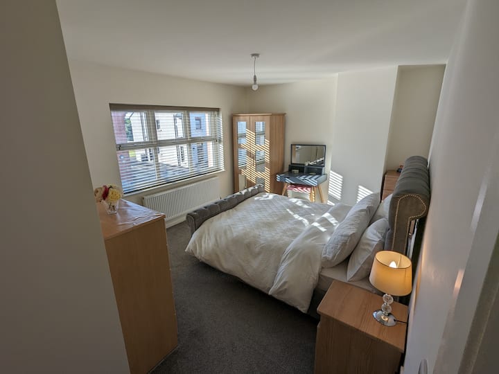 საძინებელი 1