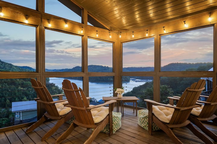Center Hill Lake Views & Access | Pool & Hot Tub - Houses for Rent