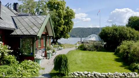 Private sand beach Villa near Oslo