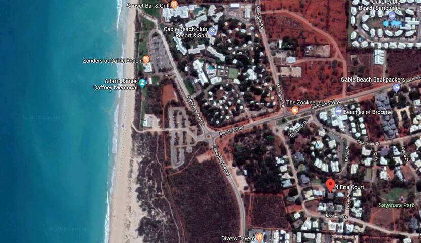 Sunset Oasis gallery image 2