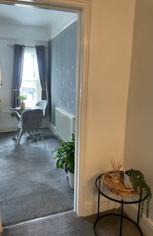 listing_image