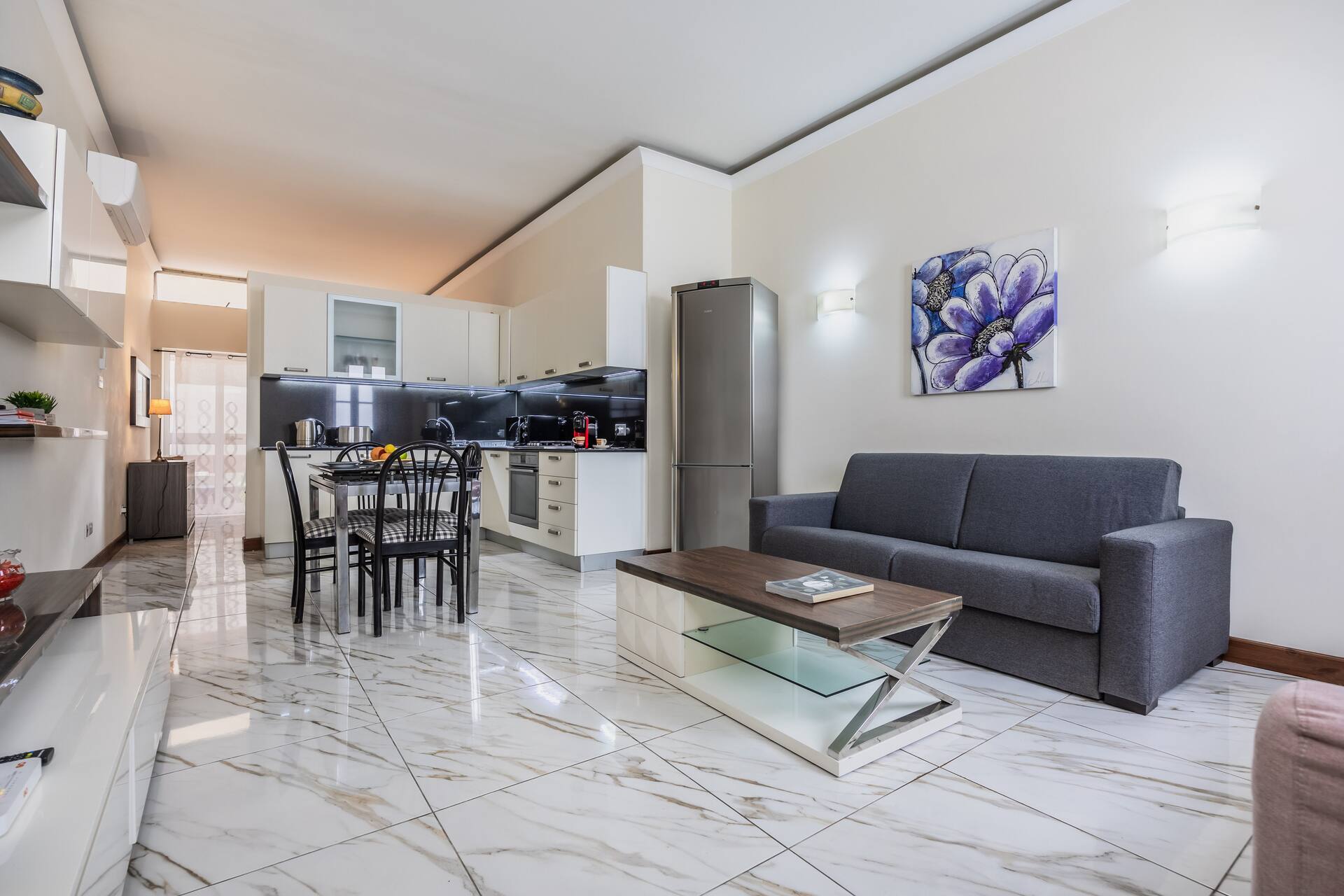 Seafront apartment in Ta' Xbiex