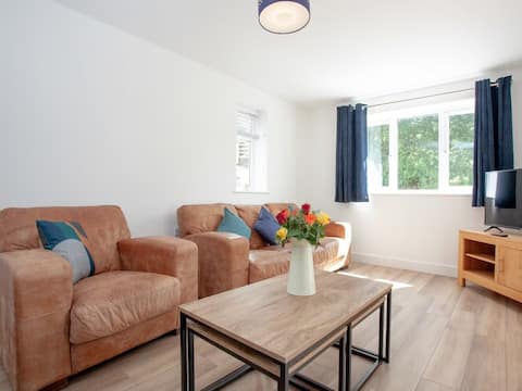 Top Airbnb: Silver Vale - Coastal Retreat, Family-Friendly in North Devon