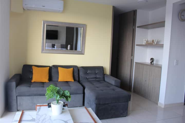 Siéntete Como En Casa En Este Bello Apartamento - Barranquilla