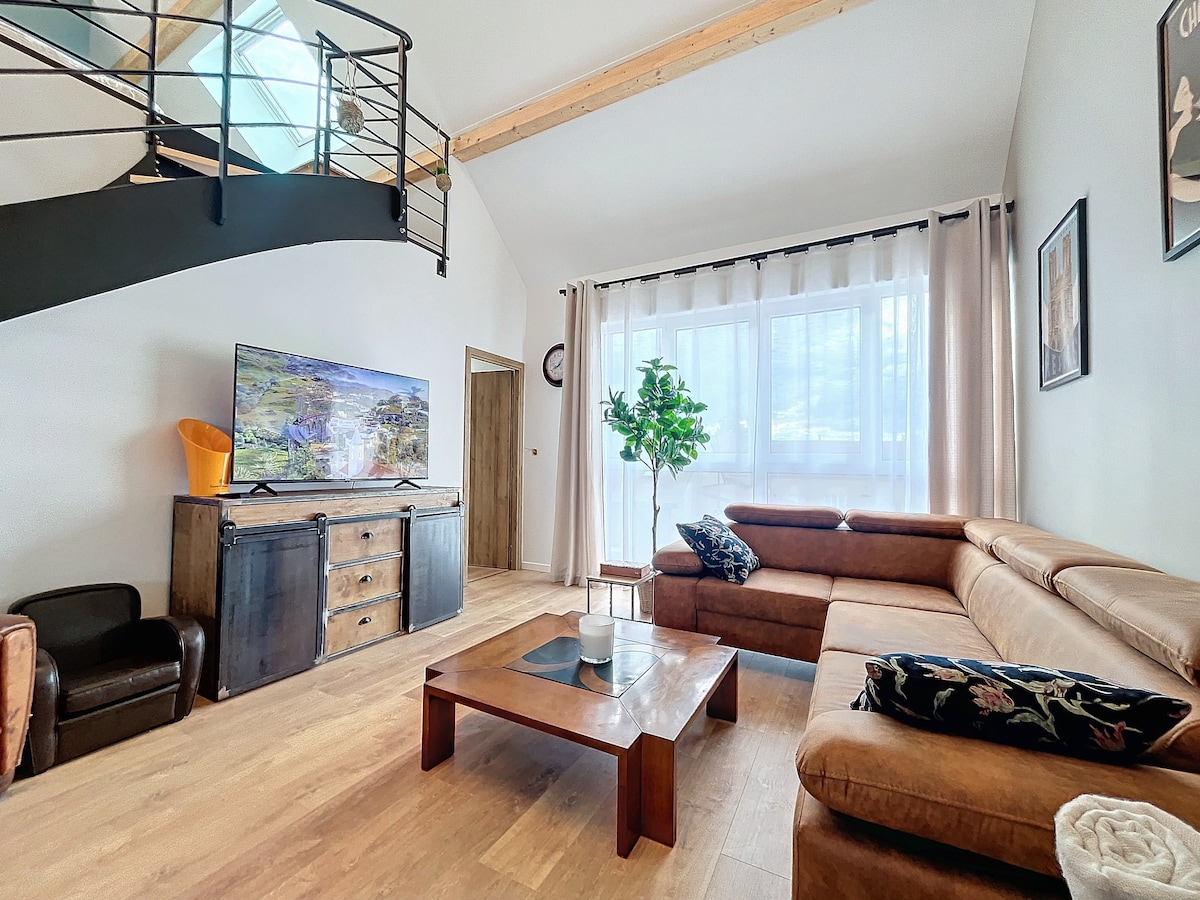 Top Airbnb: The Bubble Barn in Marne