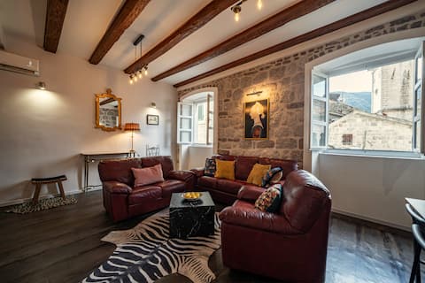 Top performing Airbnb: Portun (Little Alleyway) in Kotor