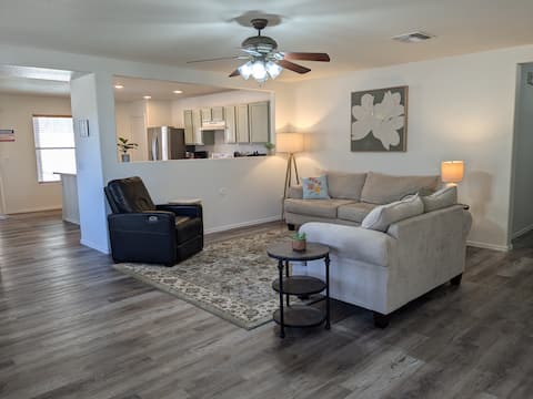 Popular Airbnb listing: Desert Retreat w/ pool/Family Friendly in Surprise