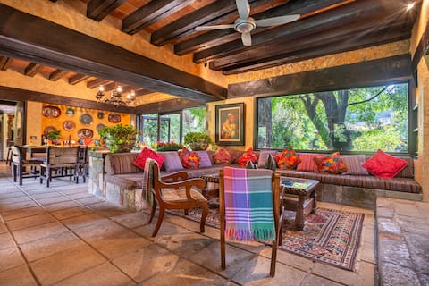Airbnb con mejor rendimiento: Private hacienda with service included en Tepoztlán