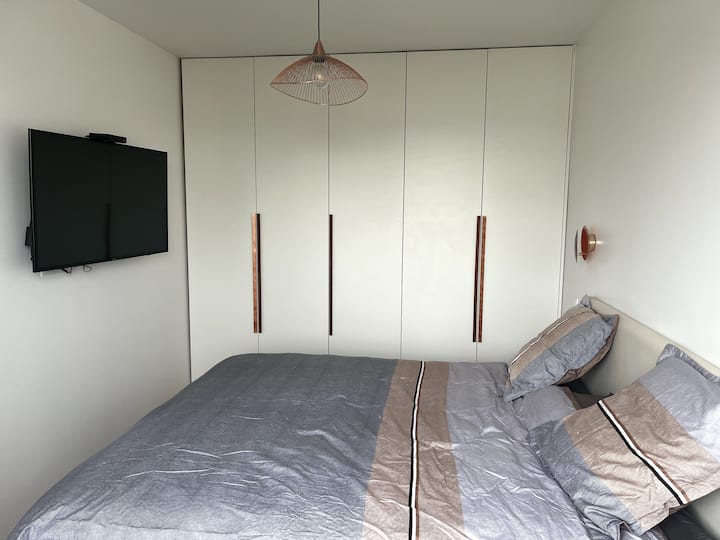 غرفة النوم 2