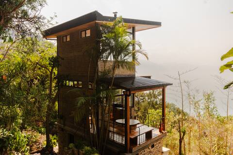 Luxury Tree House + Amazing View