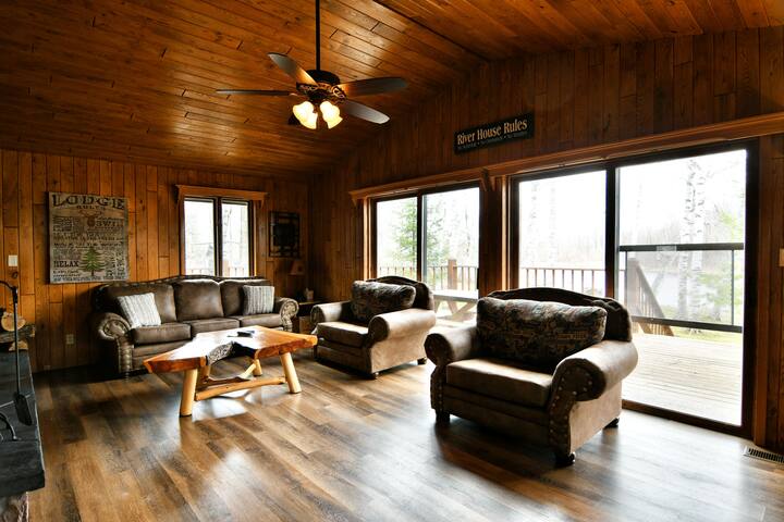 Staudemeyer's Four Seasons Resort managed Airbnb listing 2