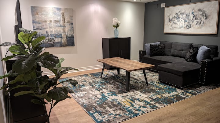 Bluevale Boutique - Waterloo