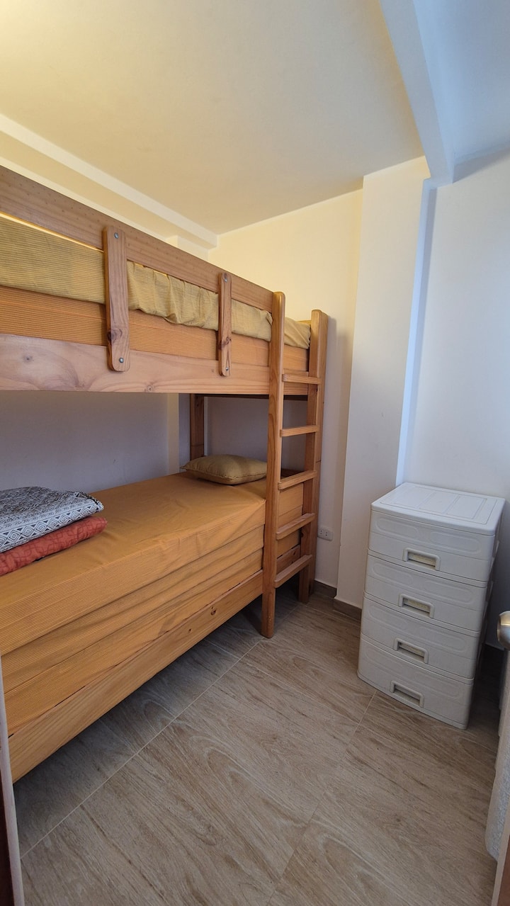 საძინებელი 4