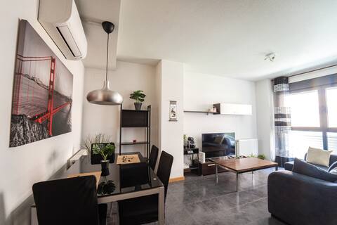 Comfortable apartment in Tres Cantos by beBalmy