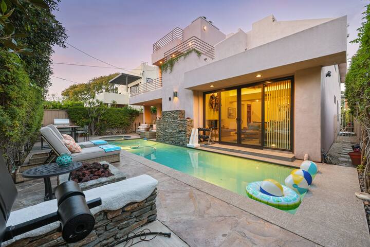 La Jolla Sunset Beach House gallery image 3