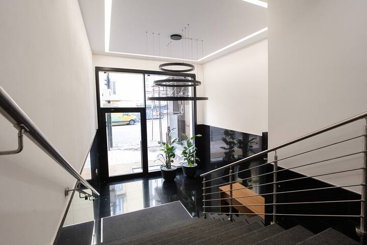 Spazioso appartamento lungomare Napoli gallery image 5