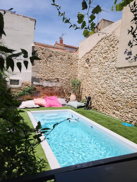 the sunny bastide