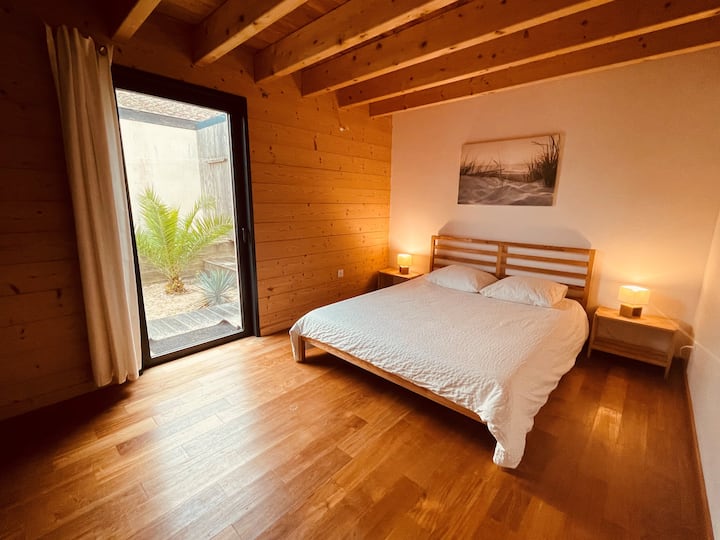 საძინებელი 1