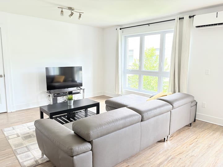 5714-grand Condo Moderne - Terrebonne