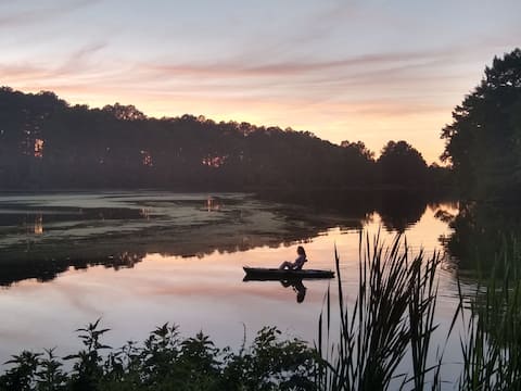 Private lakefront home; newly remodeled