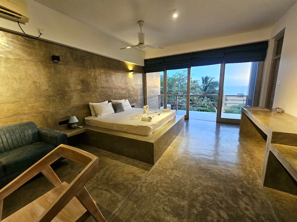 Top-earning Airbnb listing in Ettukala, 4 bedrooms
