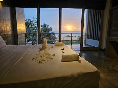Topaz Suite Sea View at Serene Sands Villa
