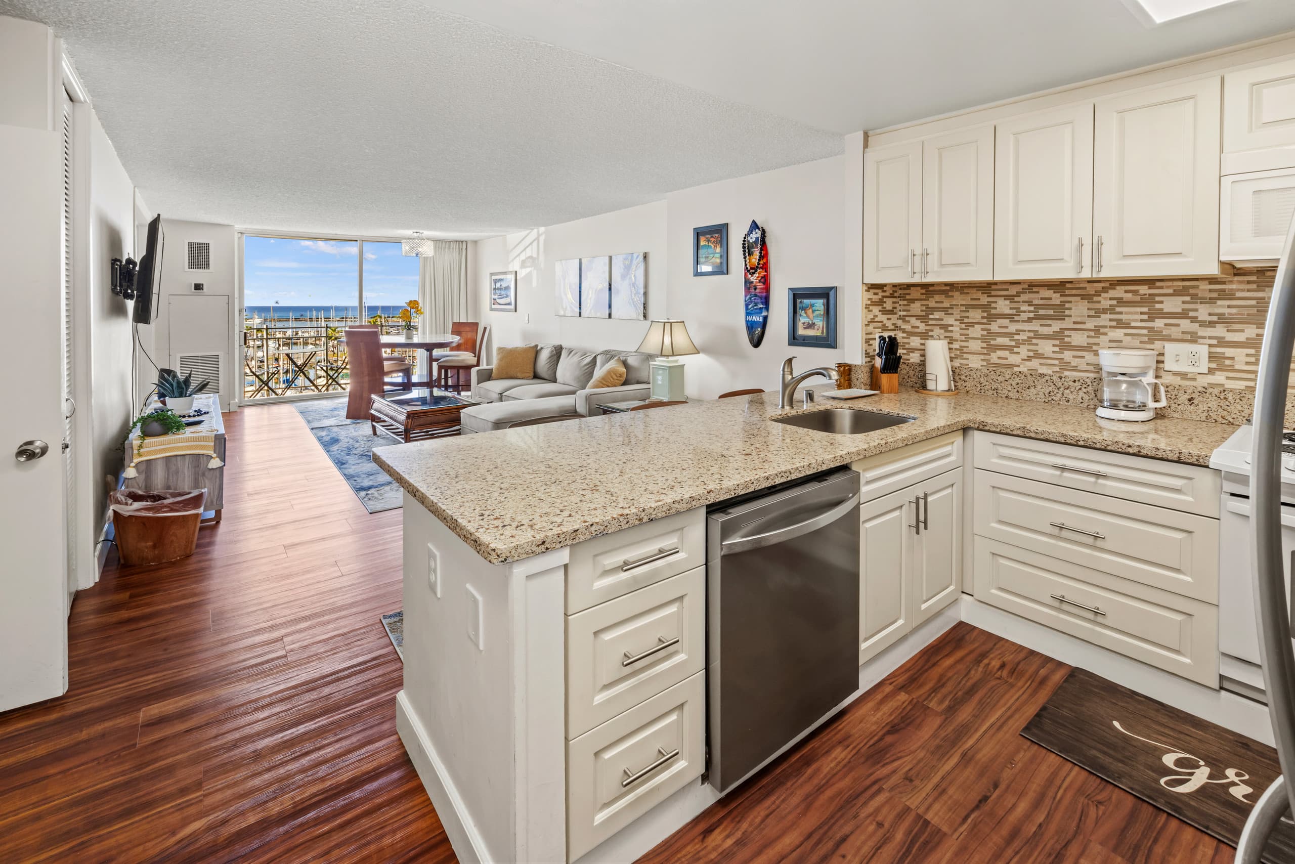 Ilikai Marina Condo 786 - Aloha Condos - Image 5