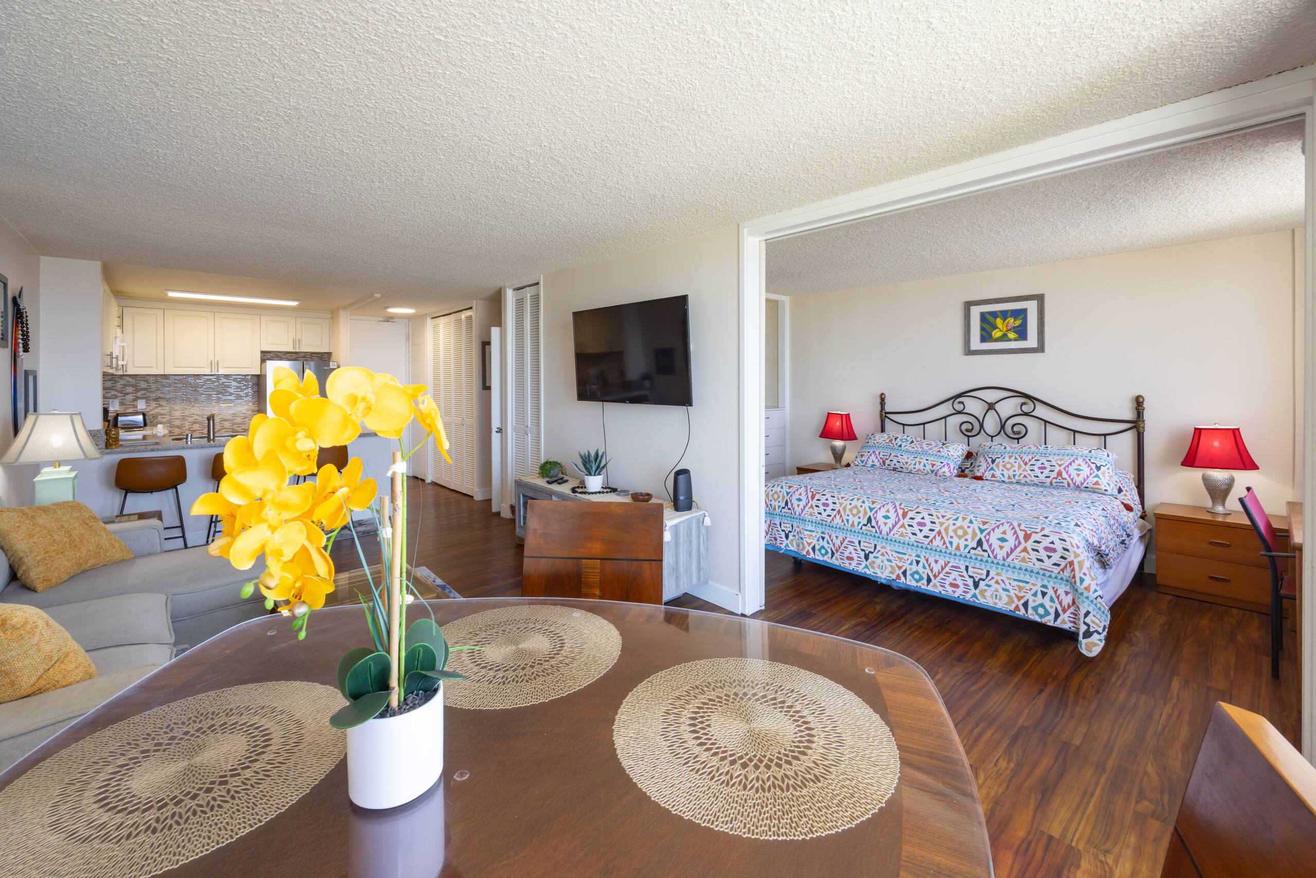 Ilikai Marina Condo 786 - Aloha Condos - Image 14