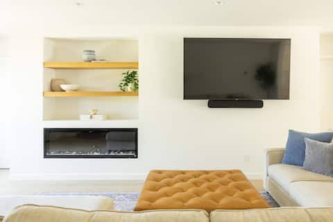 Successful Airbnb property: Bay view, king beds, BBQ, 10 min to DT! in Clairemont Mesa