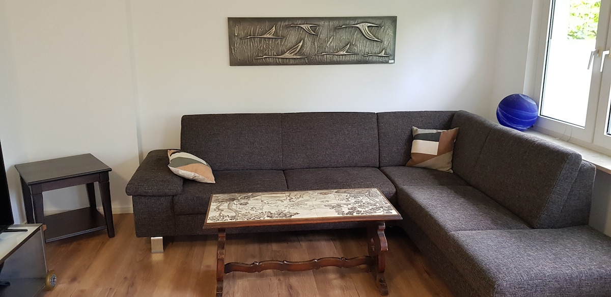 Propiedad de Airbnb exitosa: Attic loft by the town hall en Oberhausen