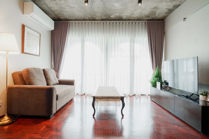 Nakara Tha Phae Apt. 3, 2br Apt At Thapae Gate - Chiang Mai