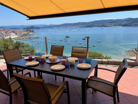 House with views of Rías Baixas