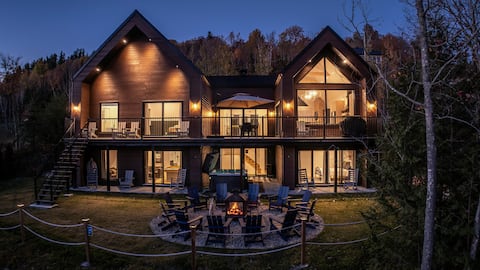 Waterfront Chalet w/Spa-Valhalla Saint-Côme-6BR