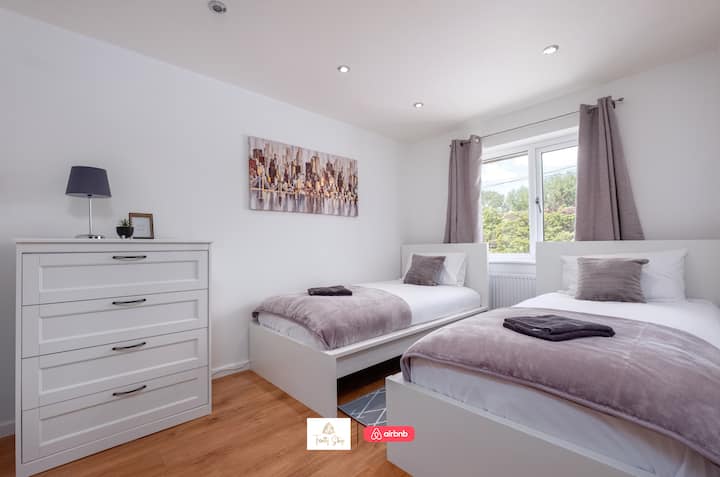 Spálňa v Trinity Stays Short Lets & Serviced Accommodation
