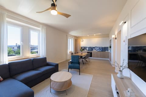 Top Airbnb: Seaview apartment Olive Garden in Kaštel Stari