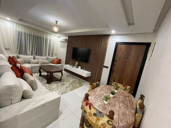 Appartement Chic à 2 Min De La Plage+wifi+clim - Agadir