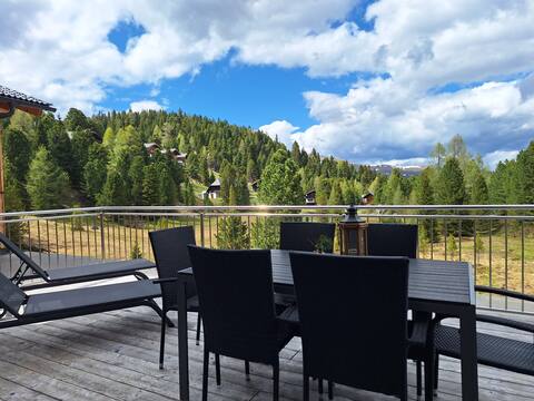 Luxescape: In the nature reserve sauna ski hiking